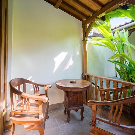 Red Gong Hotel Canggu Екстериор снимка