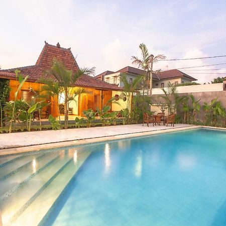 Red Gong Hotel Canggu Екстериор снимка