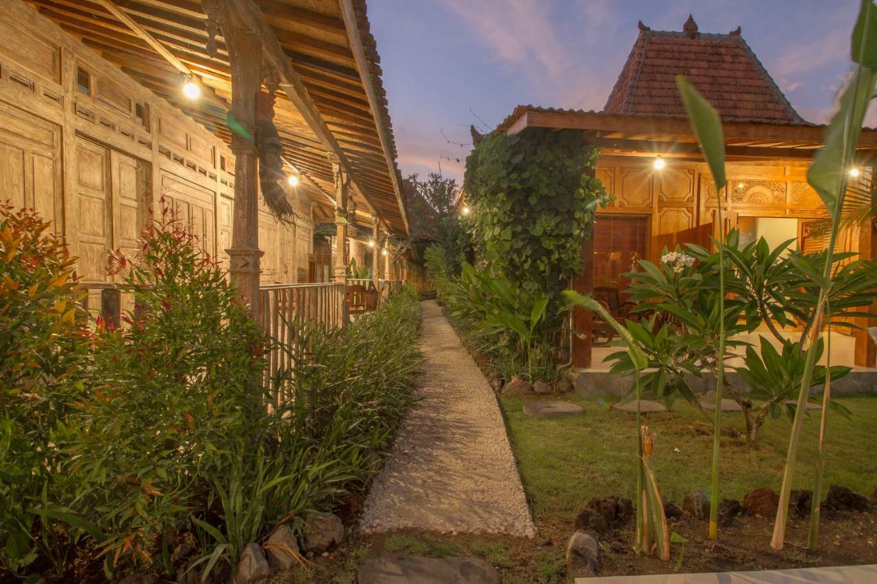 Red Gong Hotel Canggu Екстериор снимка