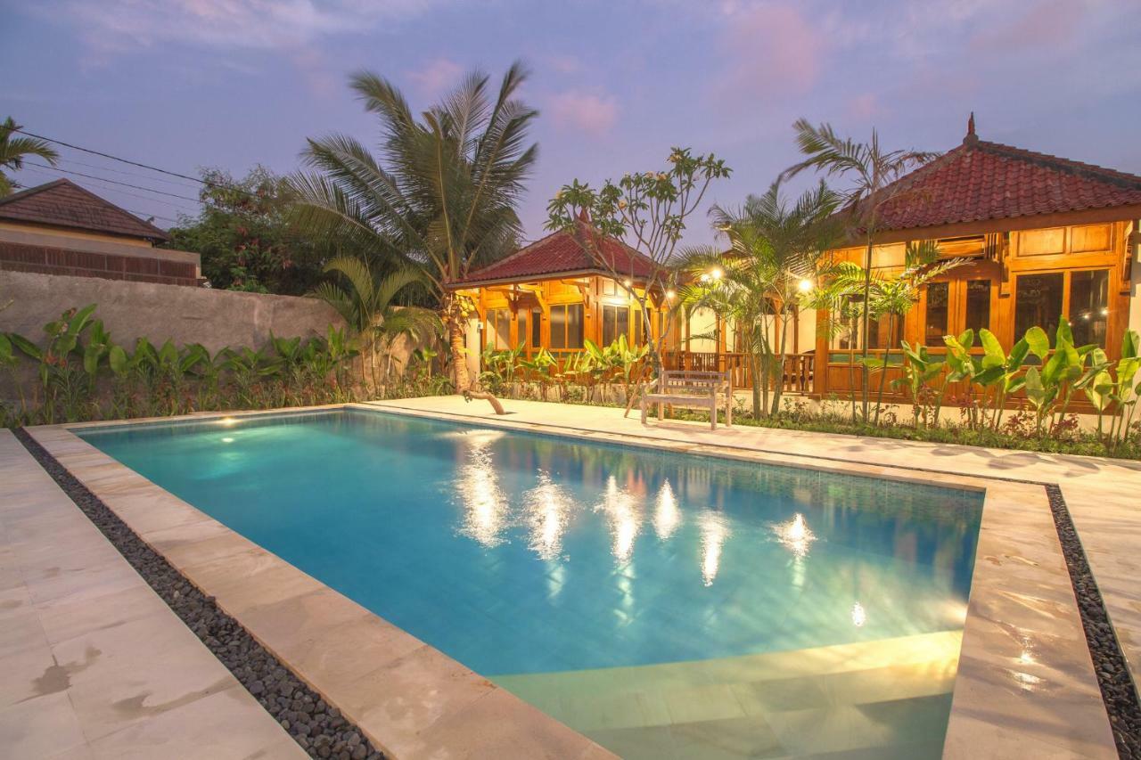 Red Gong Hotel Canggu Екстериор снимка