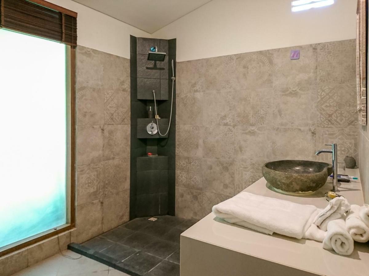 Red Gong Hotel Canggu Екстериор снимка